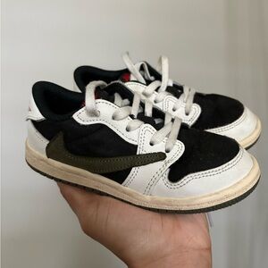 Kids Travis Scott X Nike cactus Jack sneakers